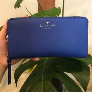 Kate Spade Cameron Street Lacey Wallet / blue